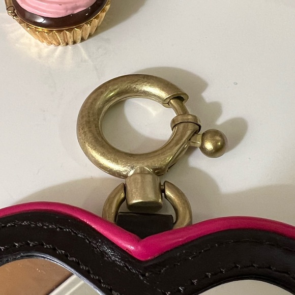 Juicy Couture Bag Charm - Picture 16 of 16